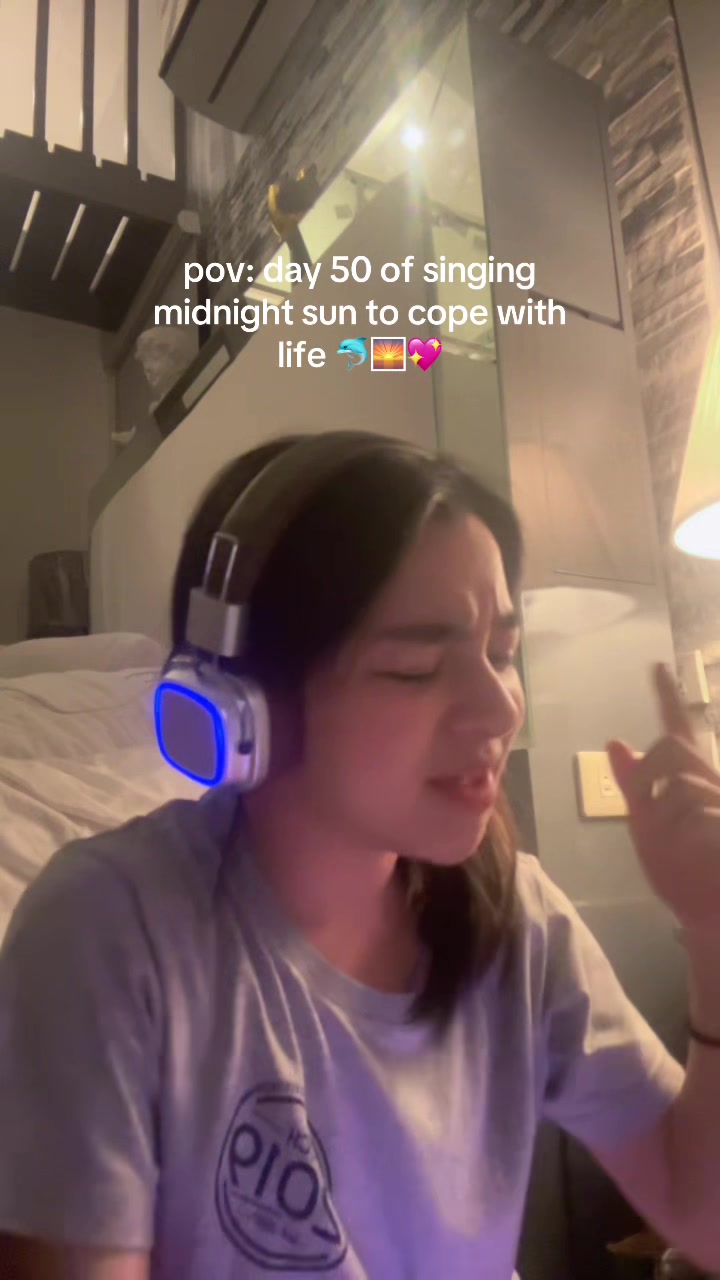 @bea muñoz on spotify 🤨