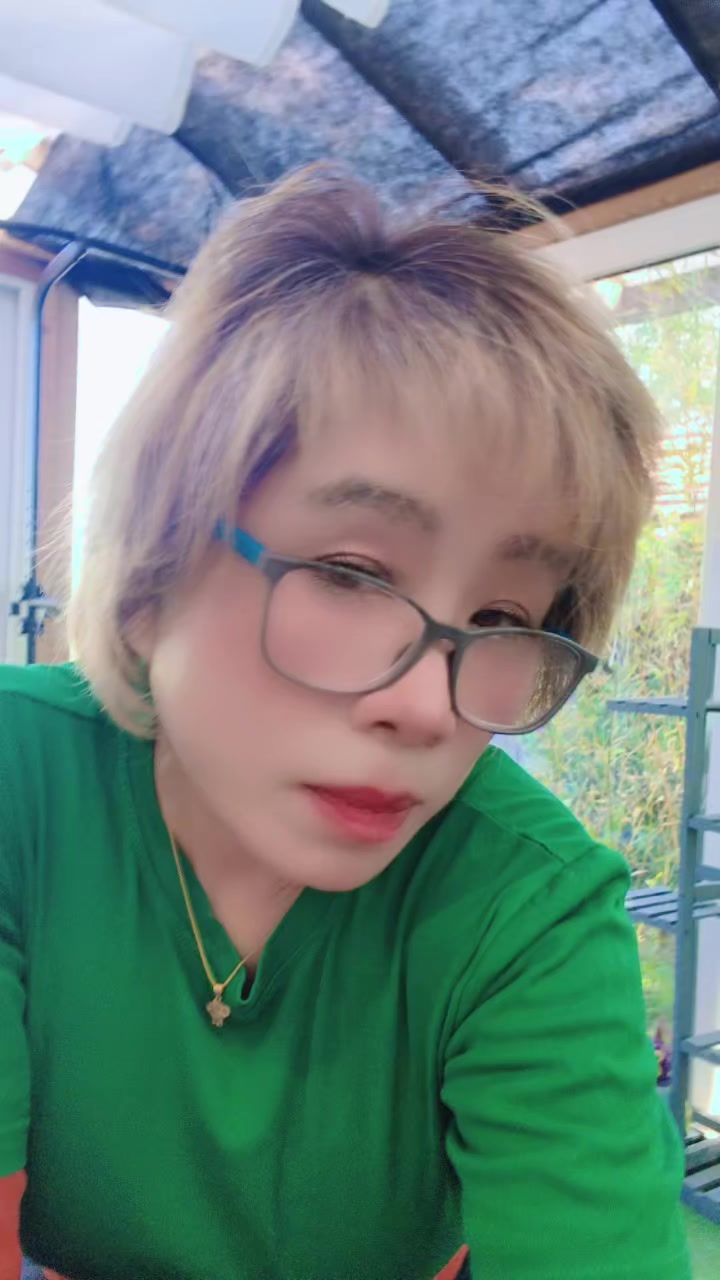 @Ann แอ้