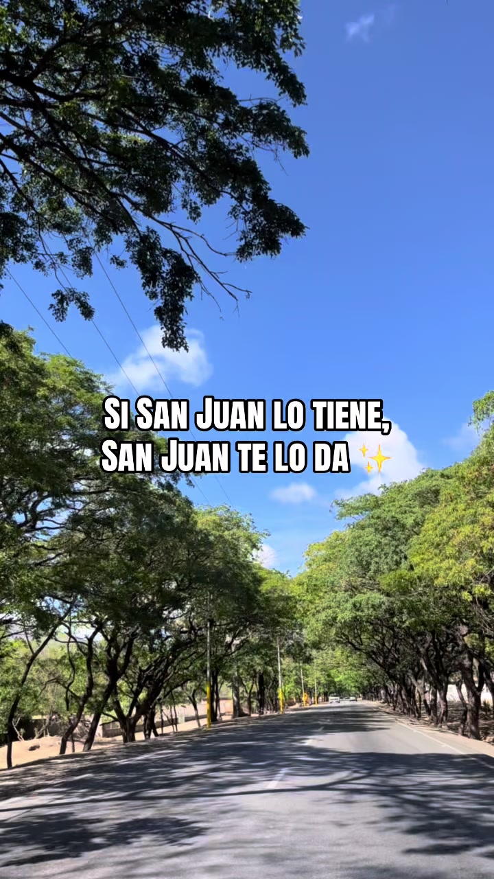 @Rosalia Velasquez🌹🐍