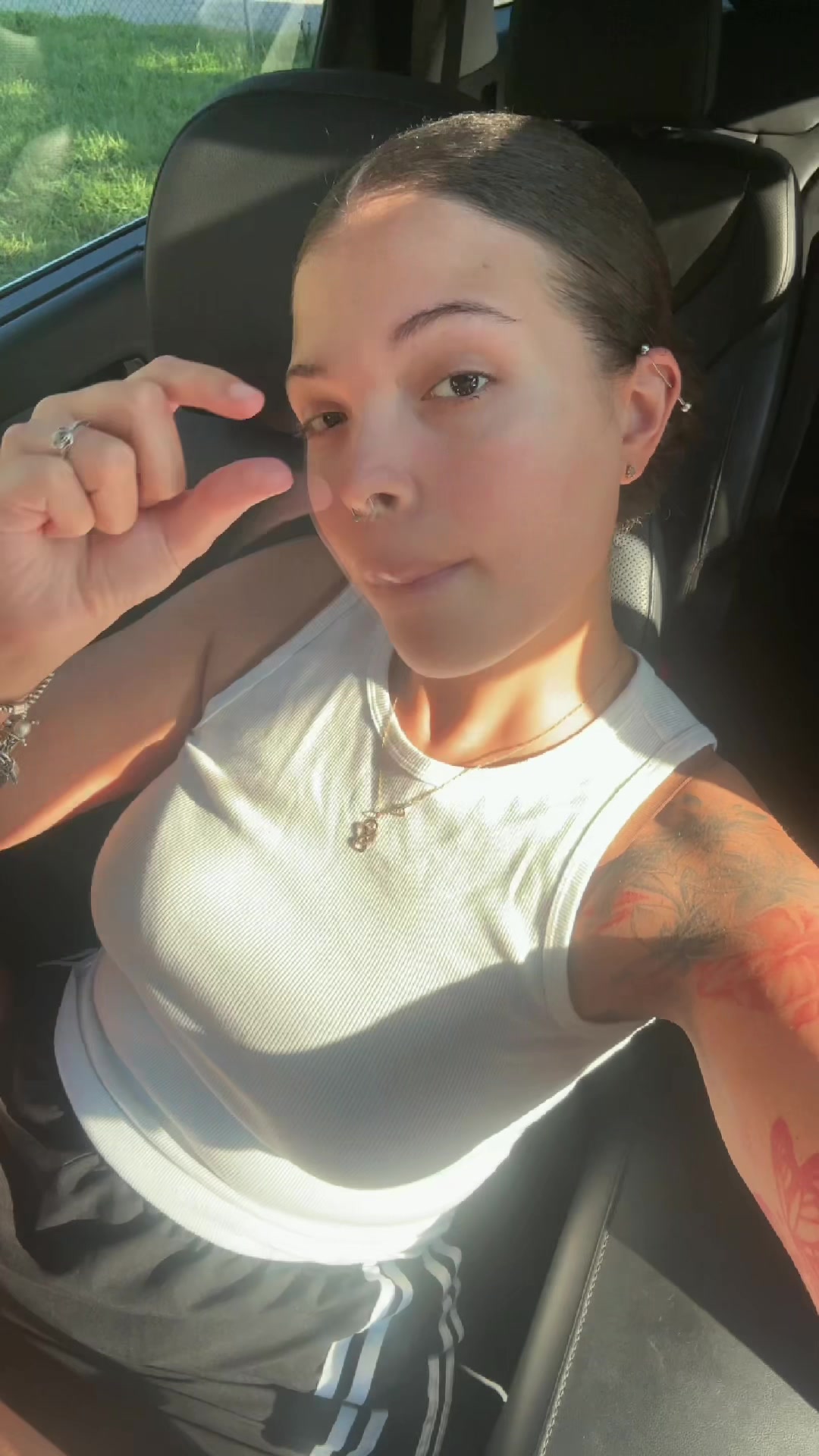 @DatGirlAdrii