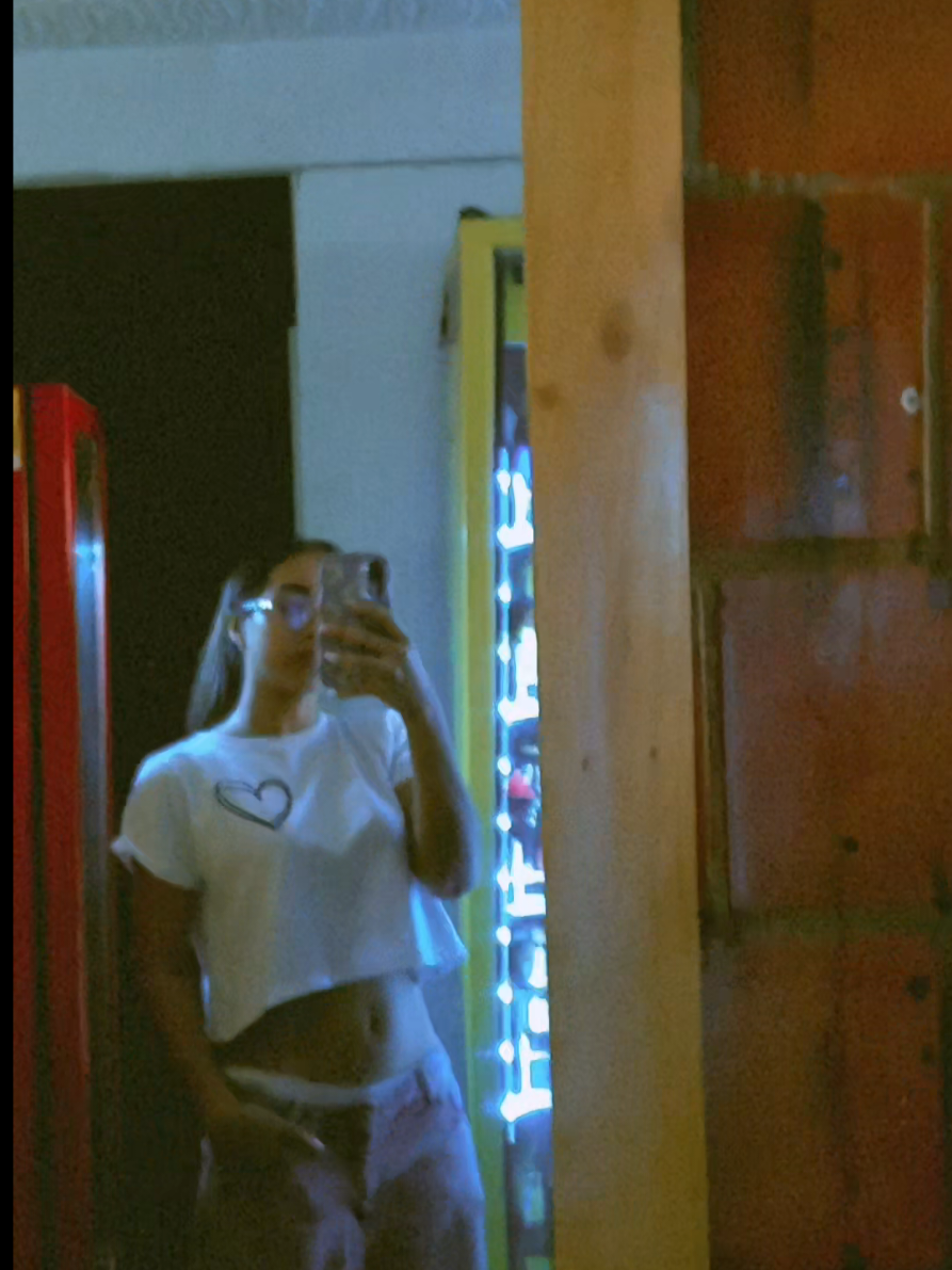 @𝑚𝑖𝑎 𝑚𝑜𝑛𝑡𝑜𝑦𝑎