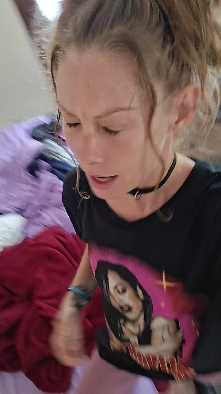 @🧚♂️🧚♀️🧛♂️🧛♀️🫅👸