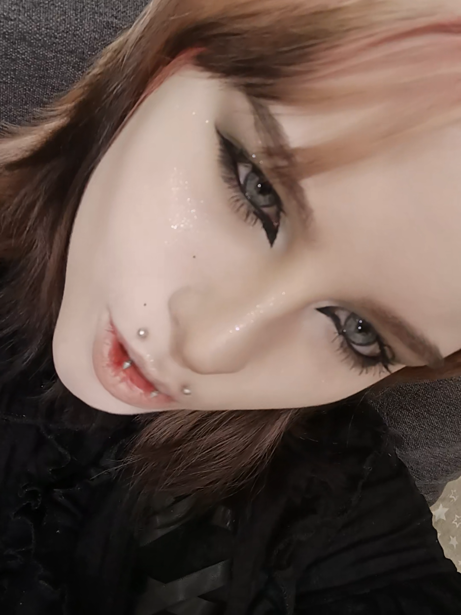 @𝕸𝖎𝖔