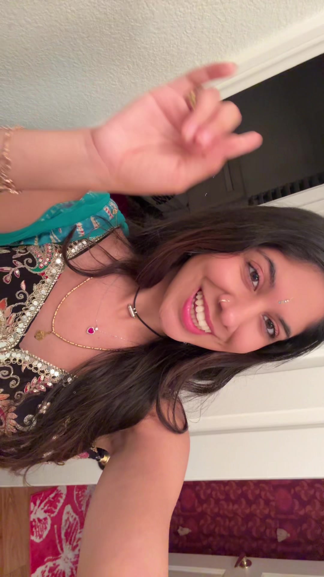 @madhavi_xoxo