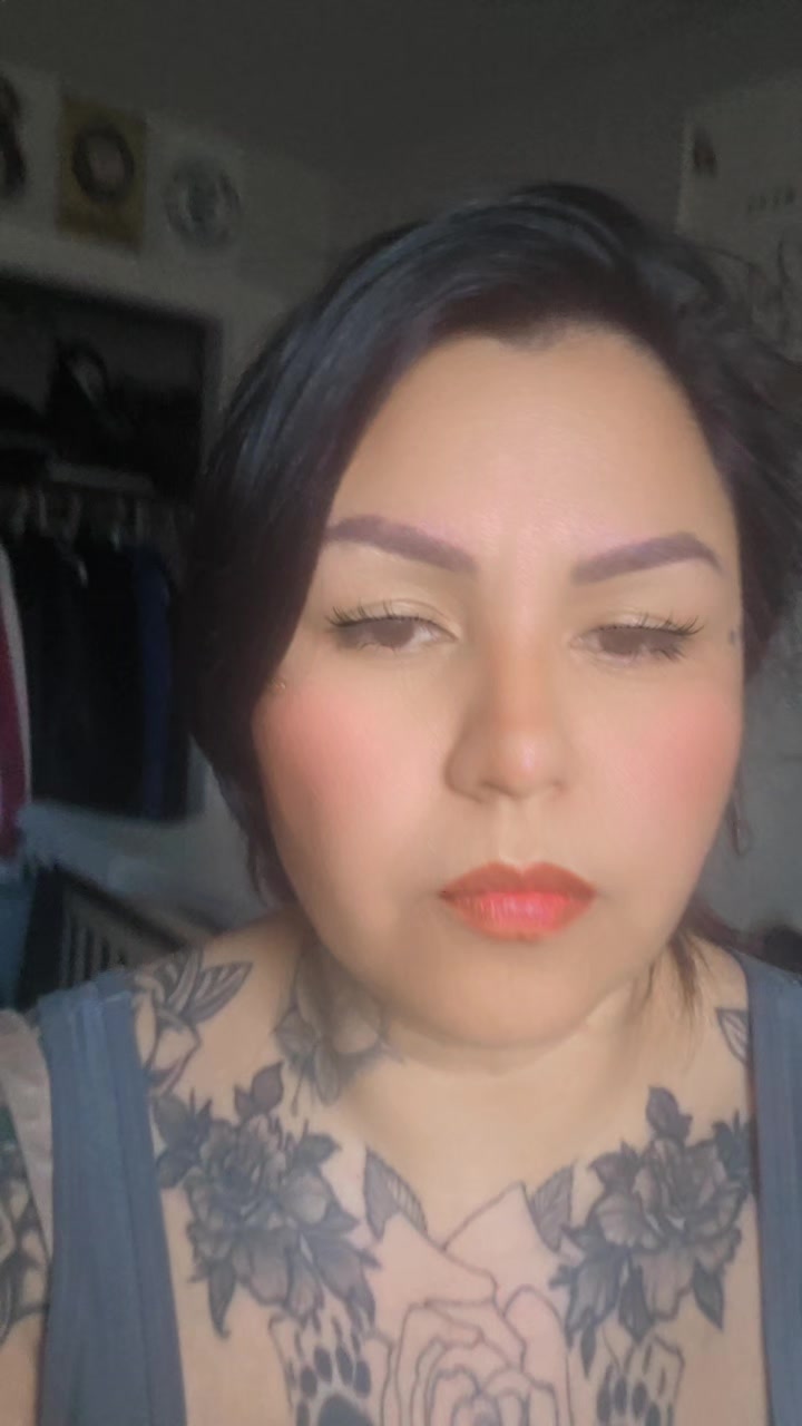 @Lala_17