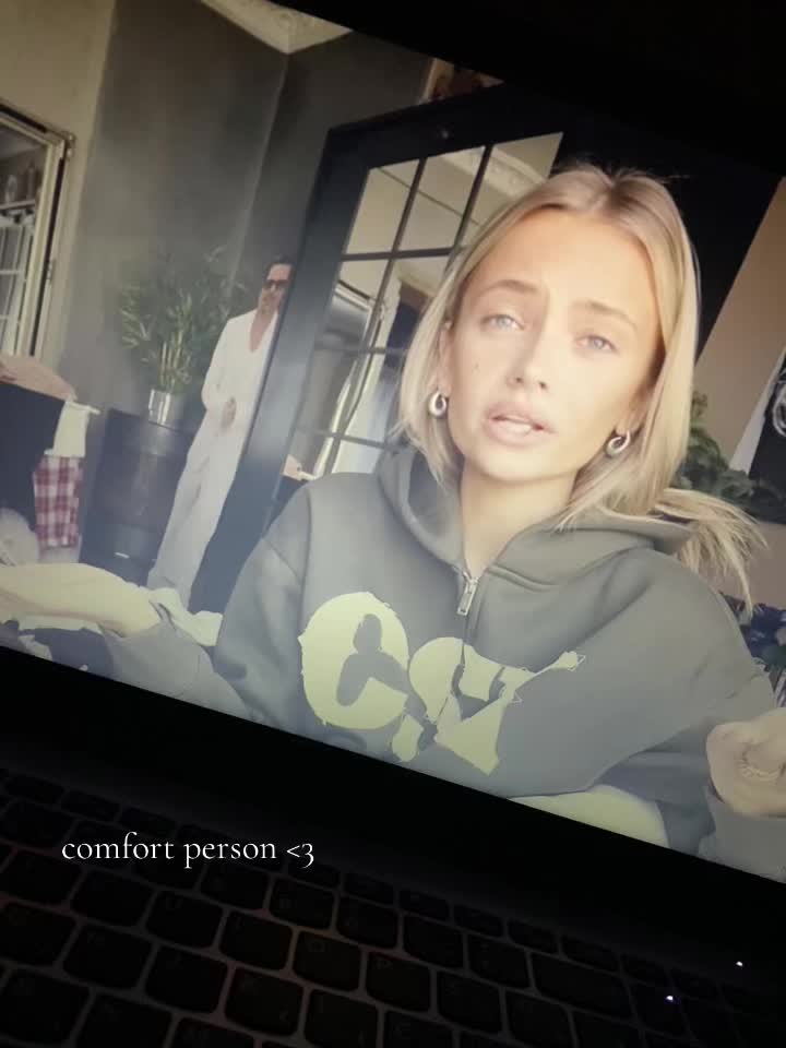 @milana 🍒🪩
