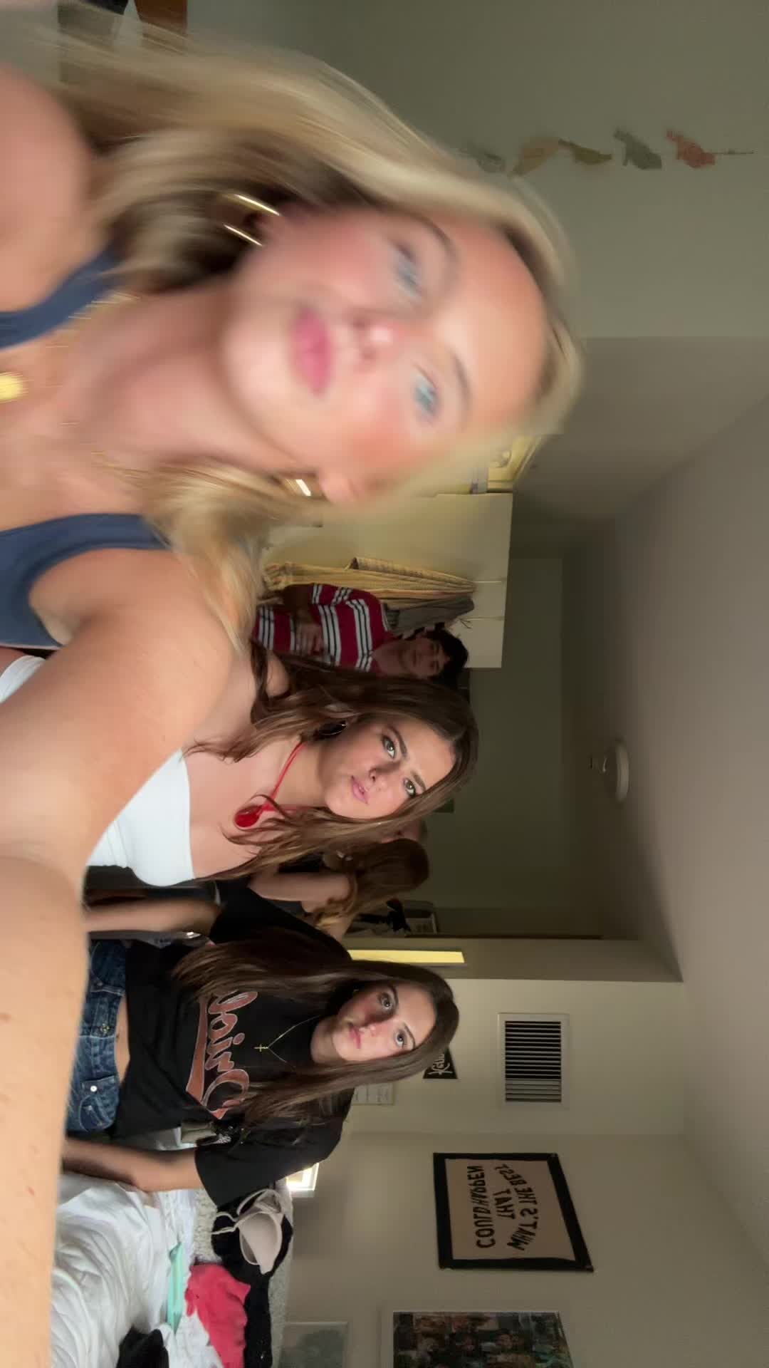 @chlochlo 🪩🪅💓