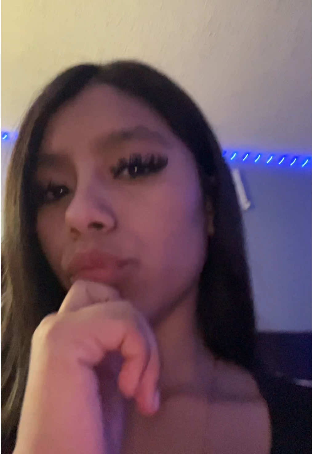 @Ashleyy