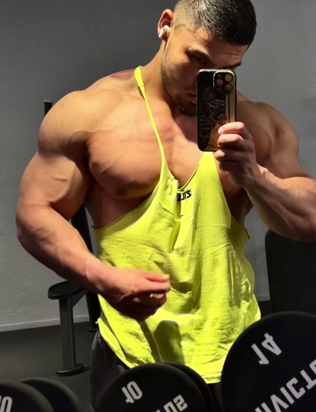 @taktarbekov_aryn
