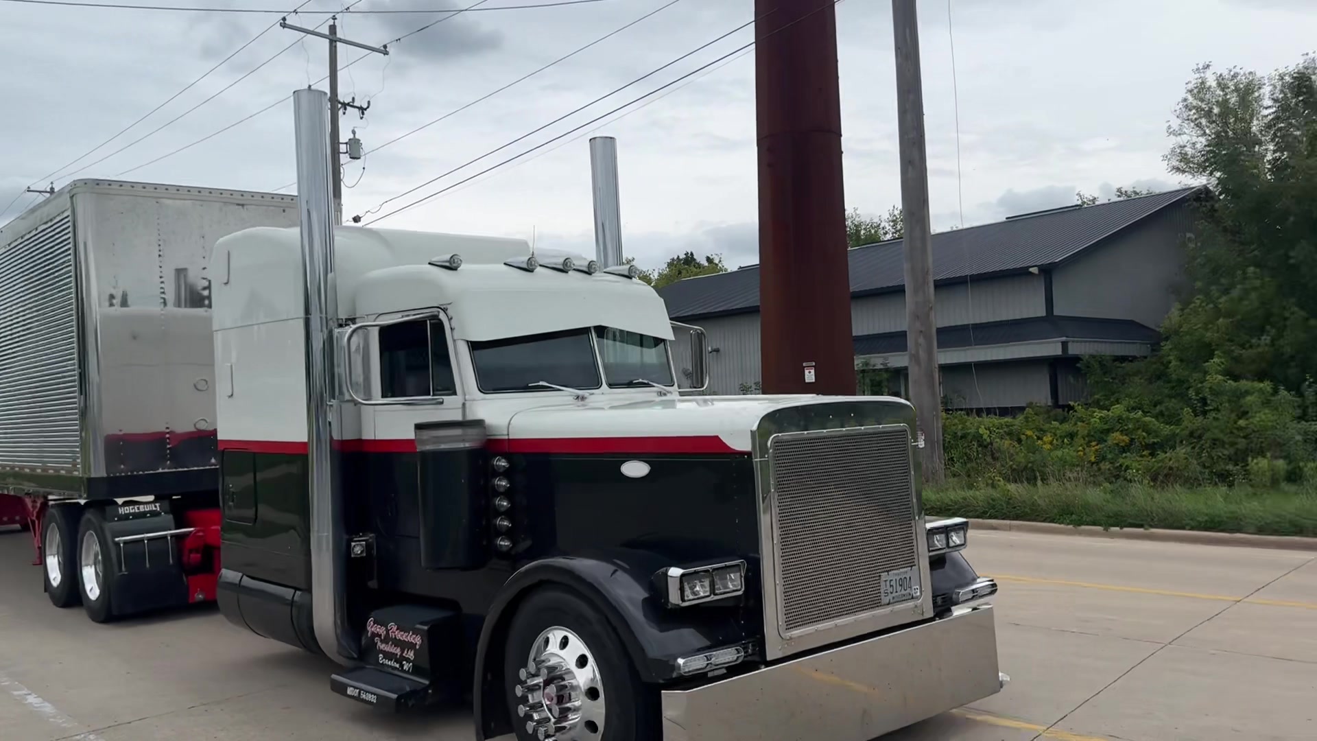 @WiscoBigRigs