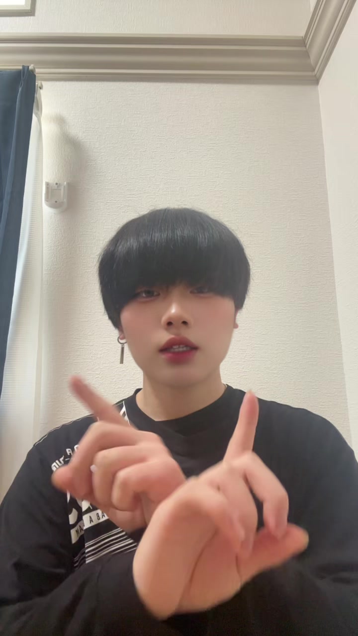 @玻麝（はじゃ）