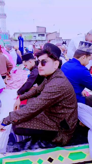 @Simple boy 😜