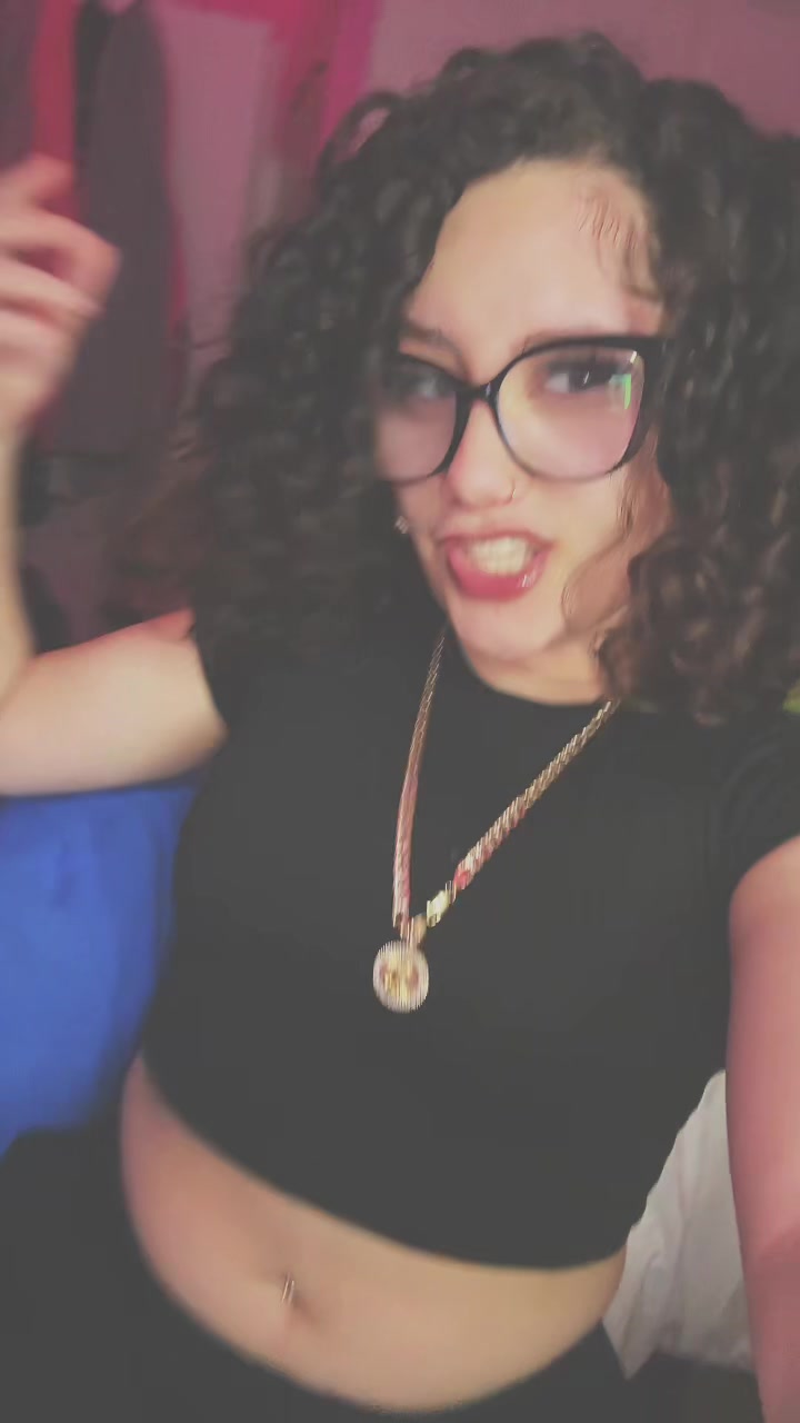 @Celyyyy