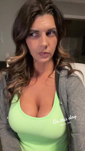 @brown_eyed_girl221