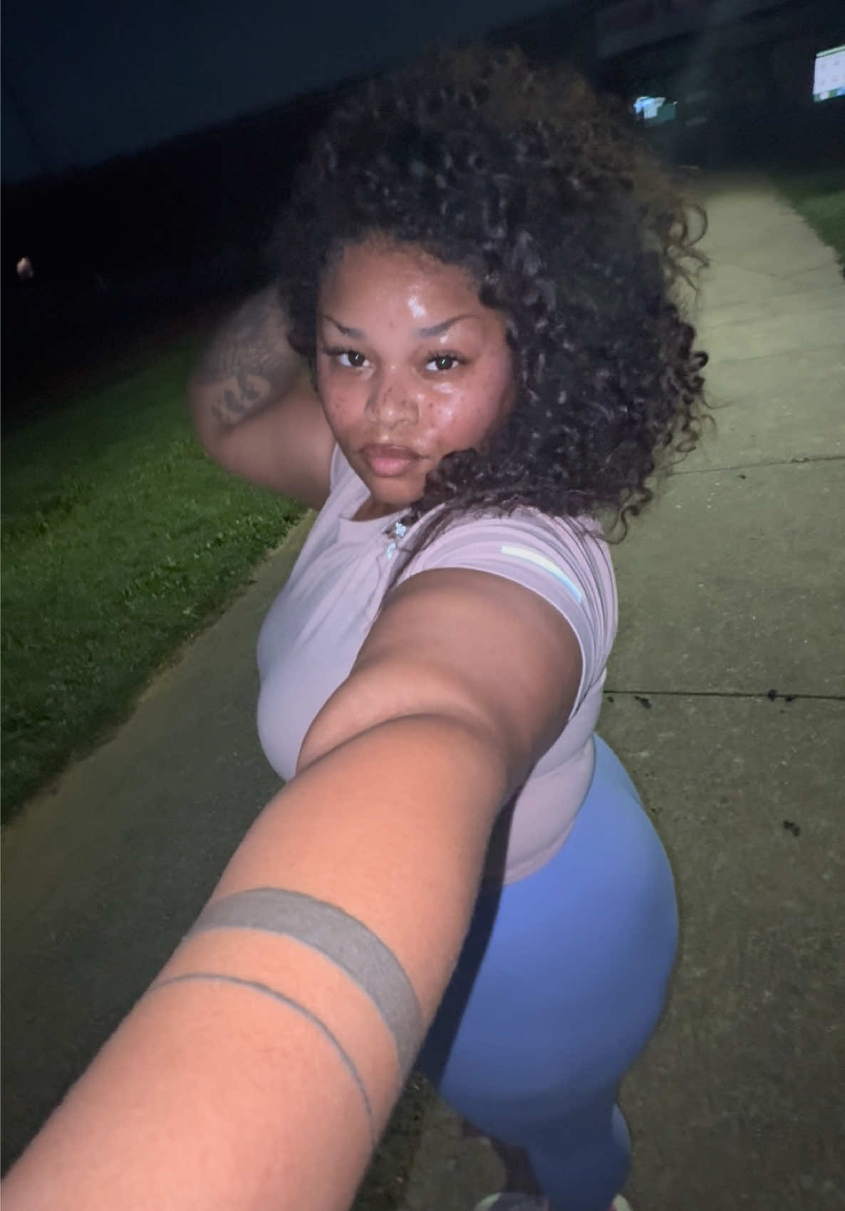@PorcelainBunni🩰