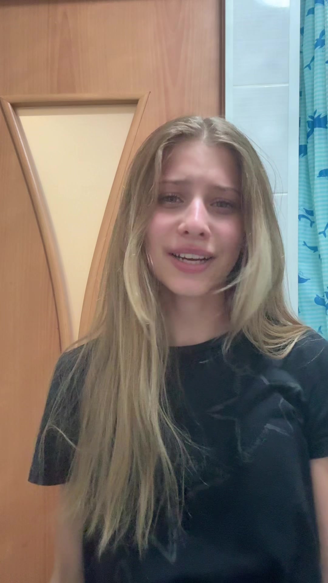 @тгк: Кира Комиссарова