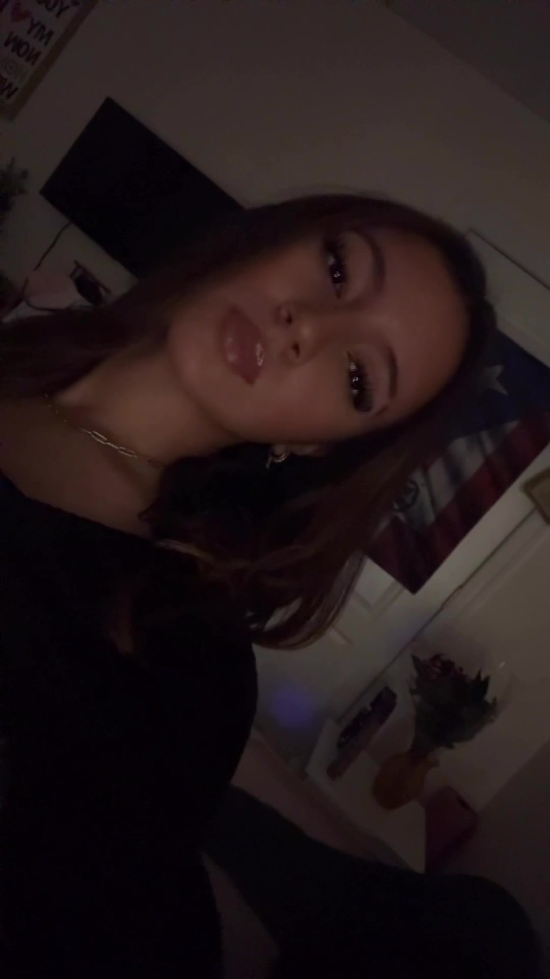 @𝓰