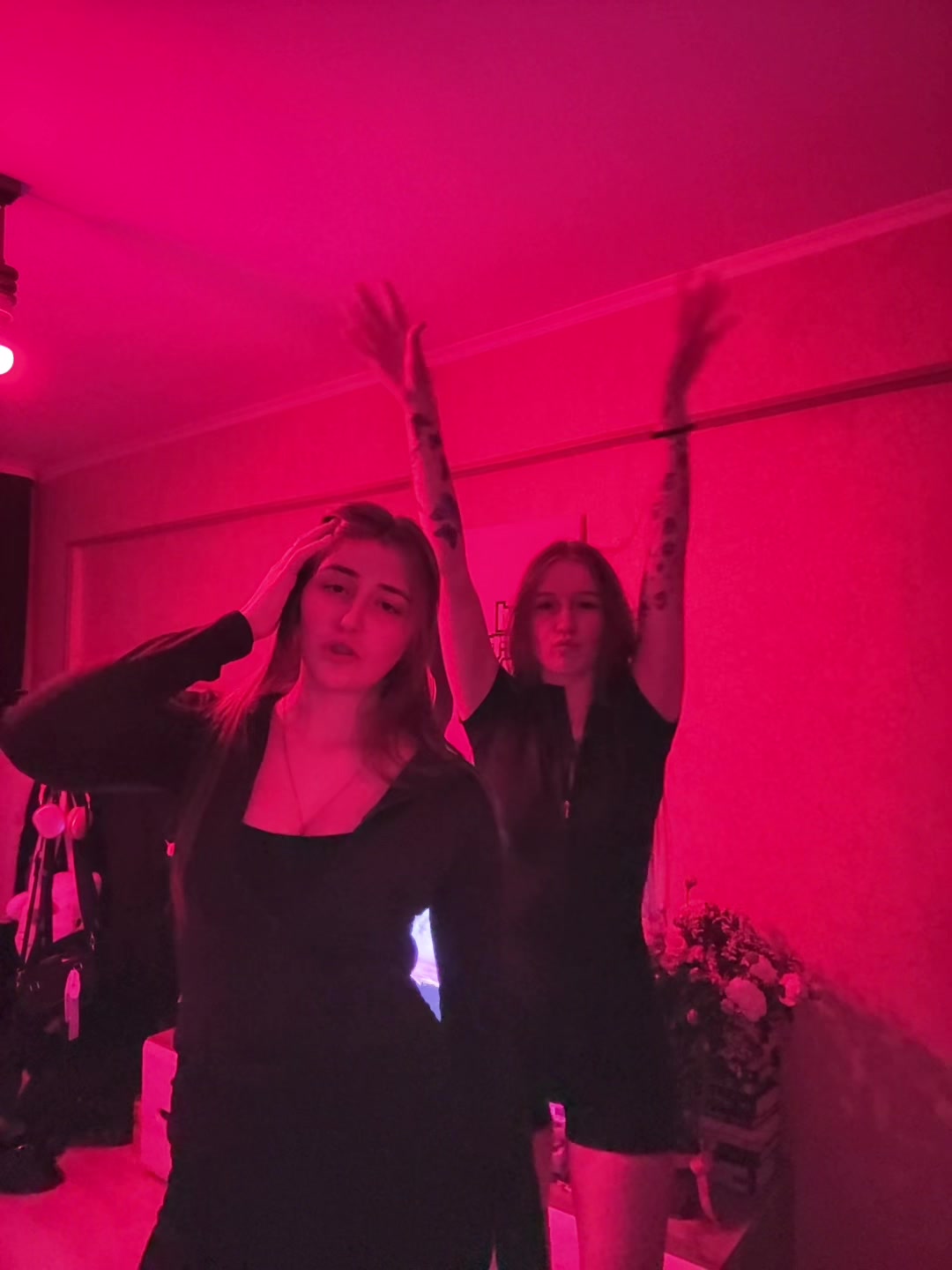 @julzz