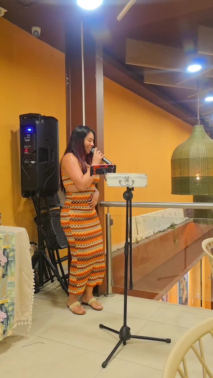 @Bessy 🇸🇻