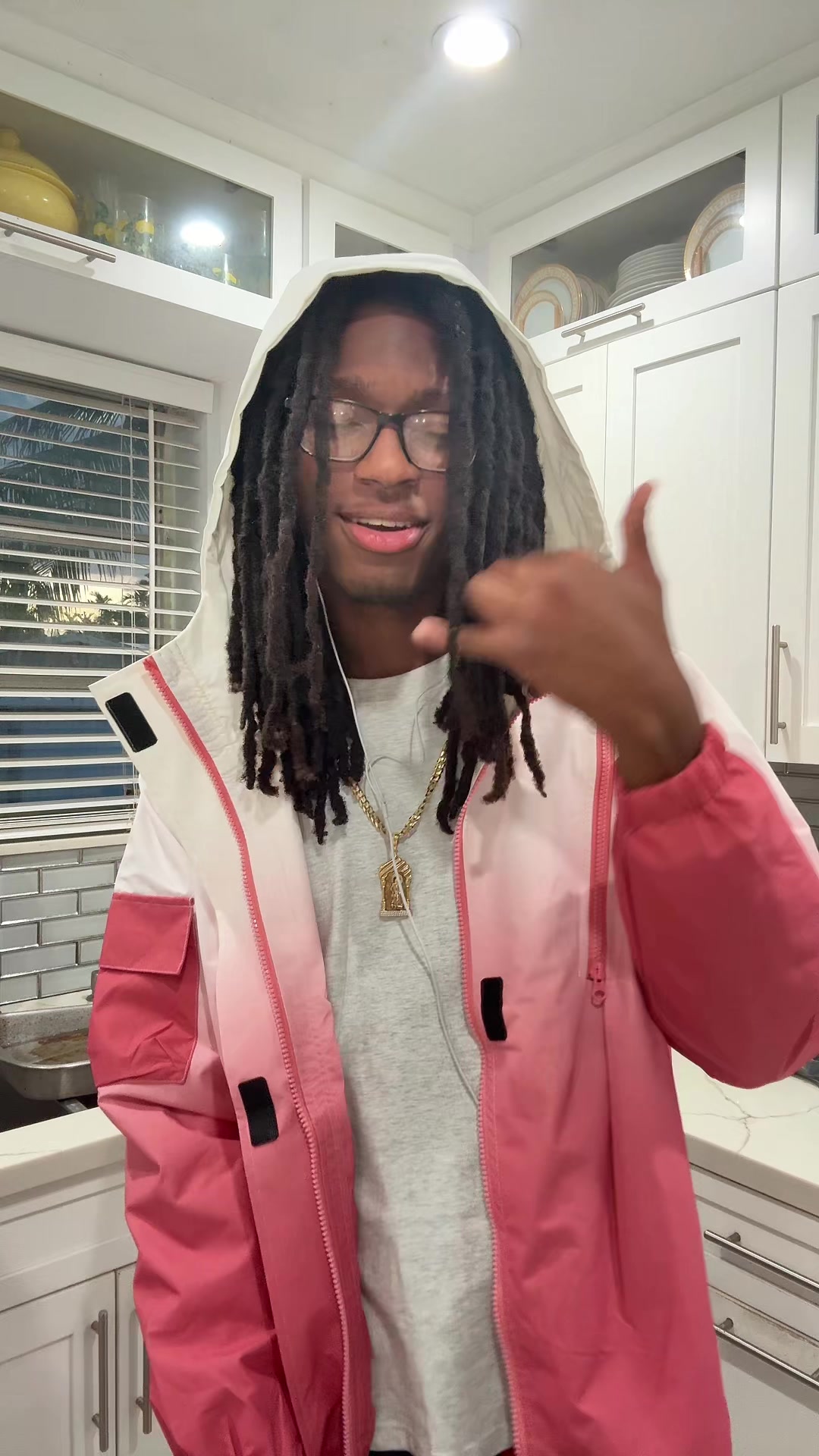 @4rxck_c