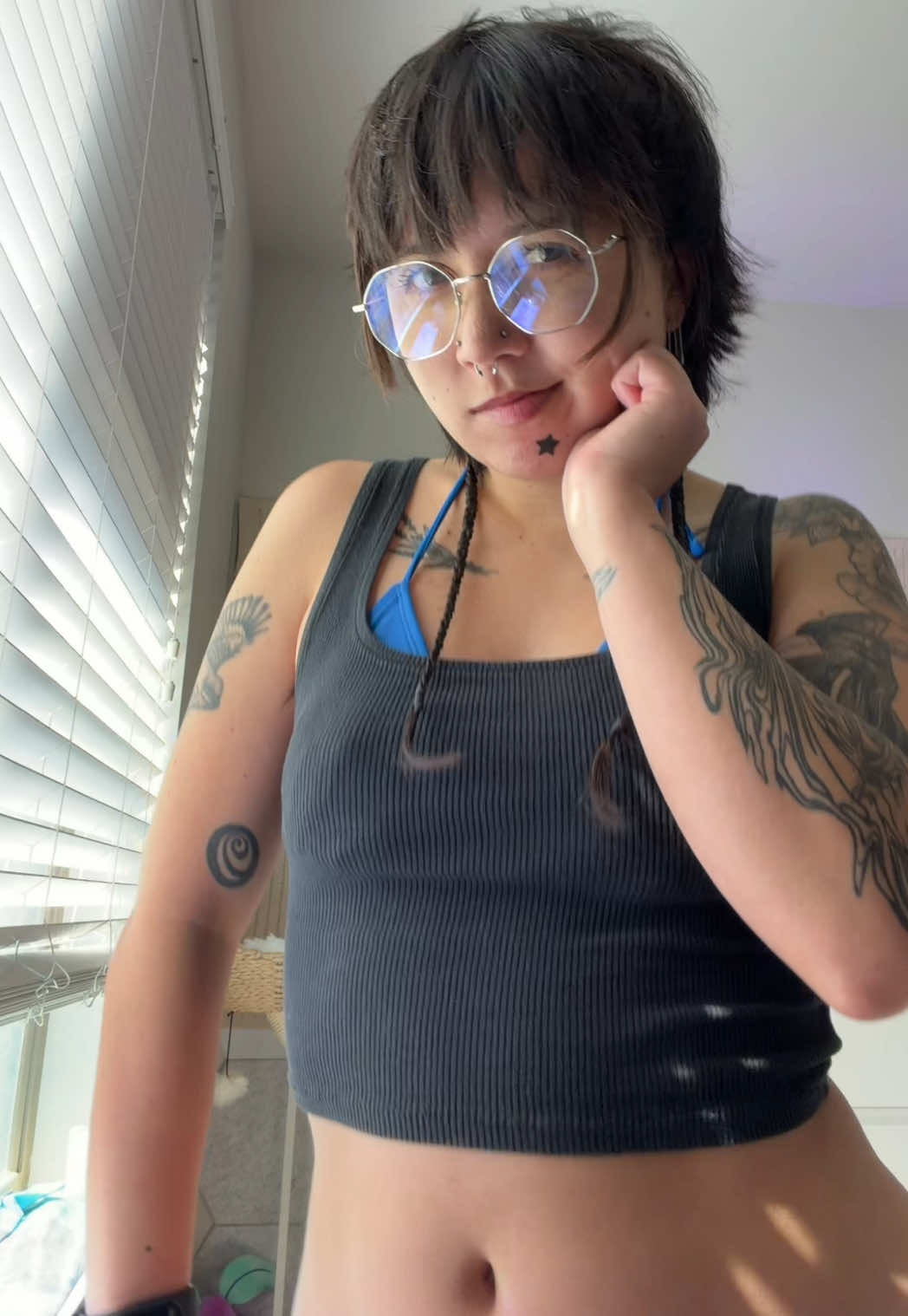 @payaxx🖤