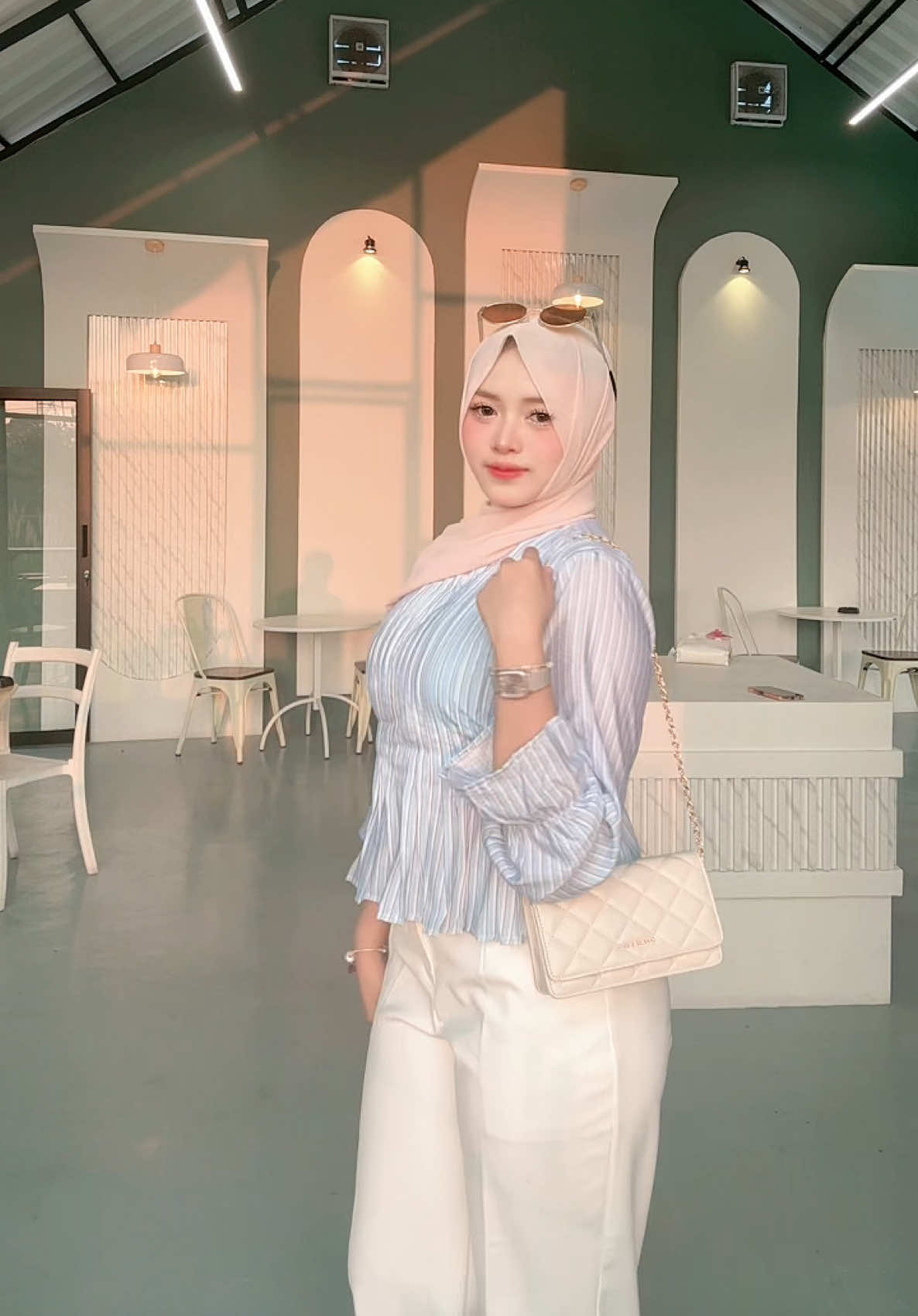 @cintaaaa