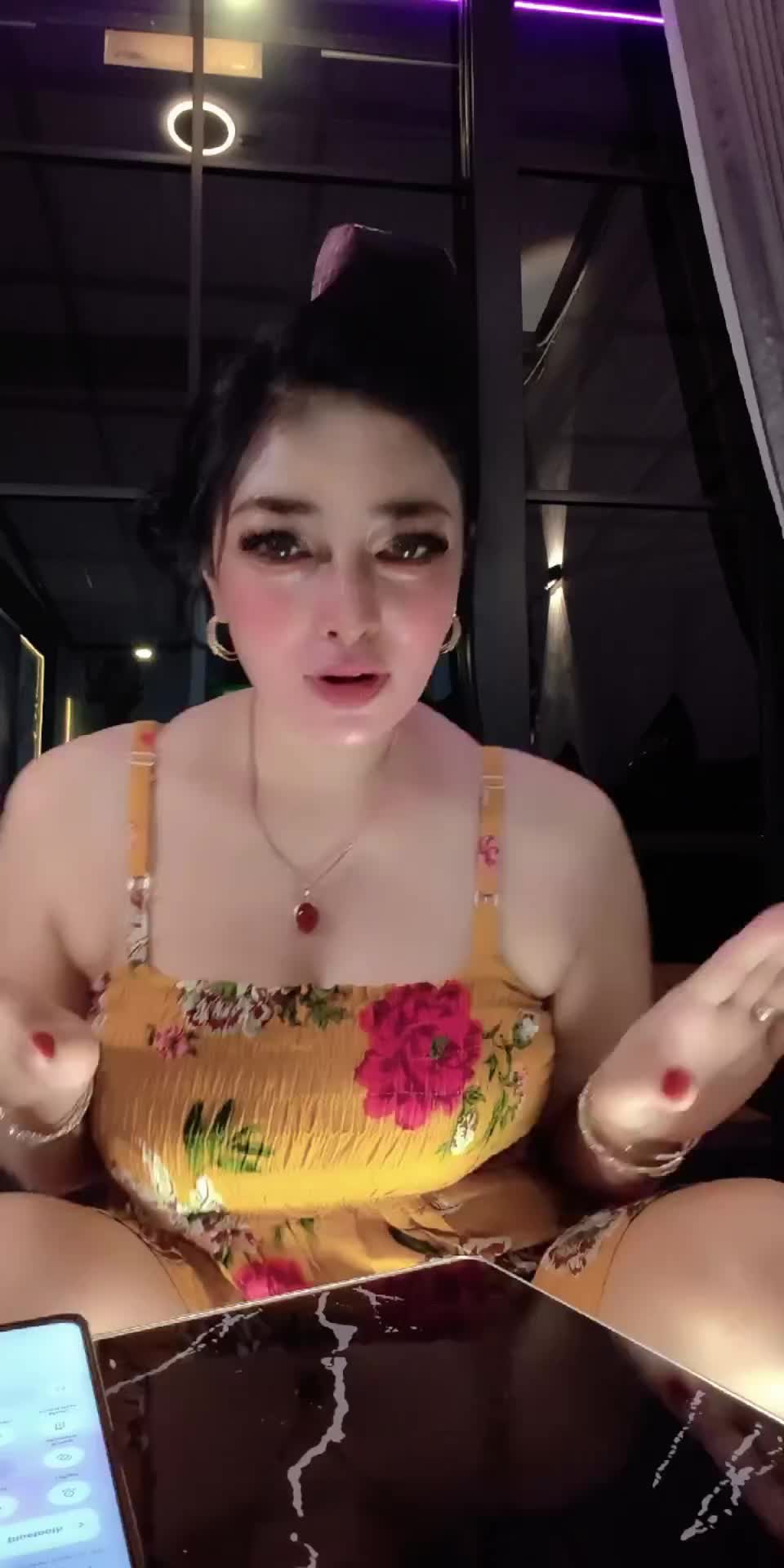 @Rahayu tegar4