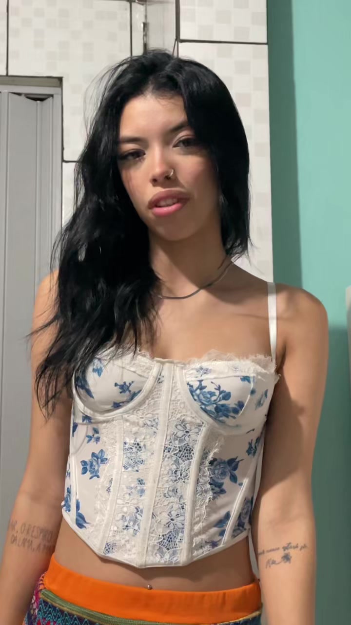 @Thaisinha ✨