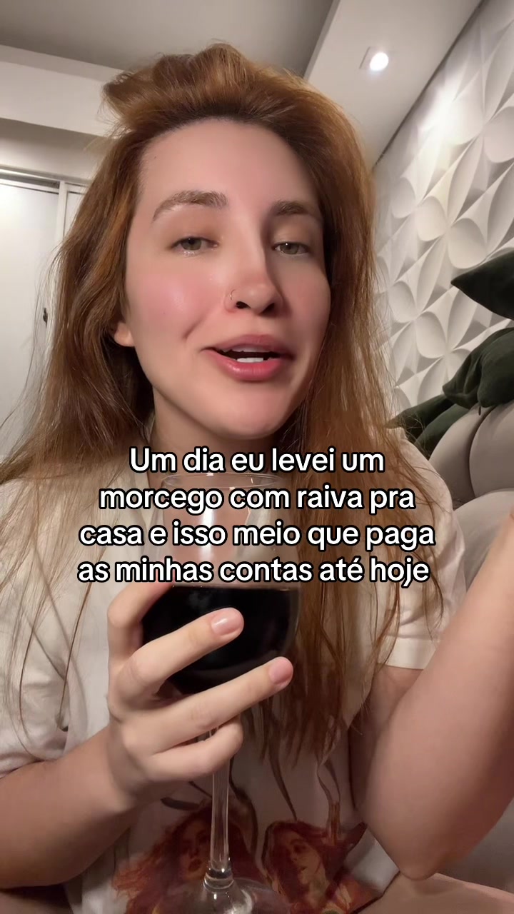 @Dani Loureiro 🍿🎬