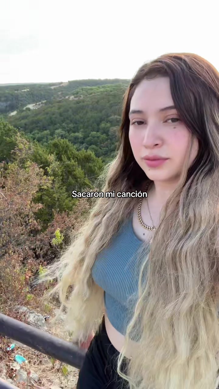 @carolinadua1103