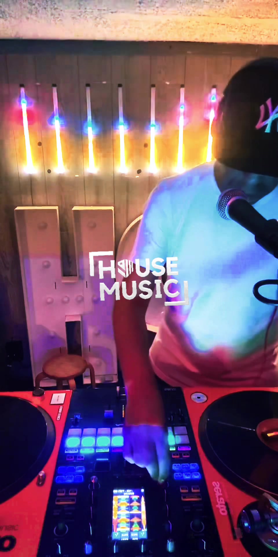 @DJ MUSTAFA ROCKS