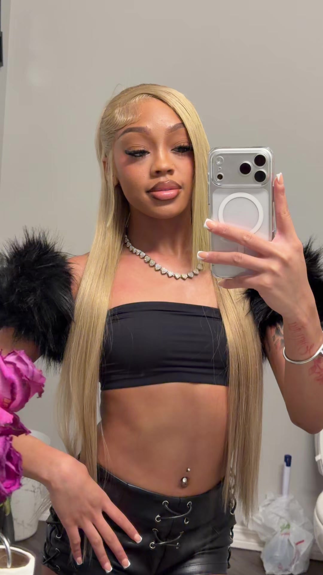 @trinlasha