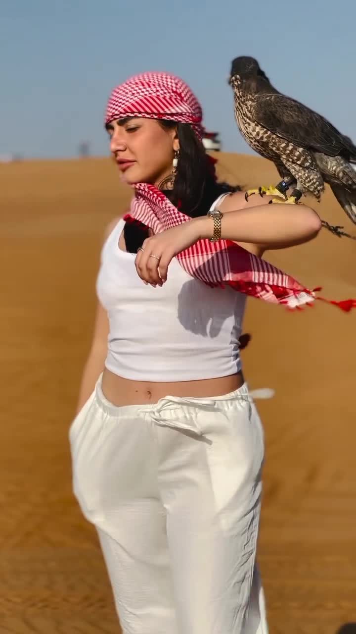 @𝐑𝐎𝐘𝐀𝐋 𝐒𝐀𝐅𝐀𝐑𝐈🖤