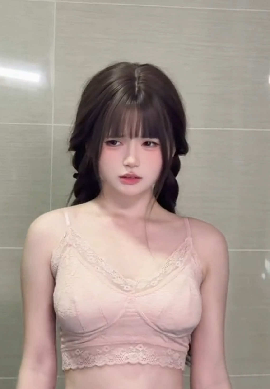 @Mai