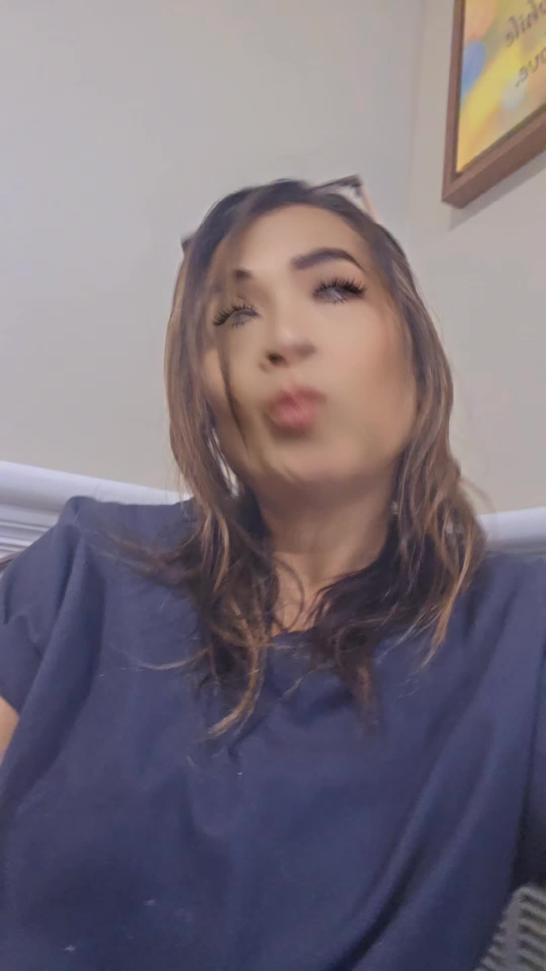 @ariyanababe