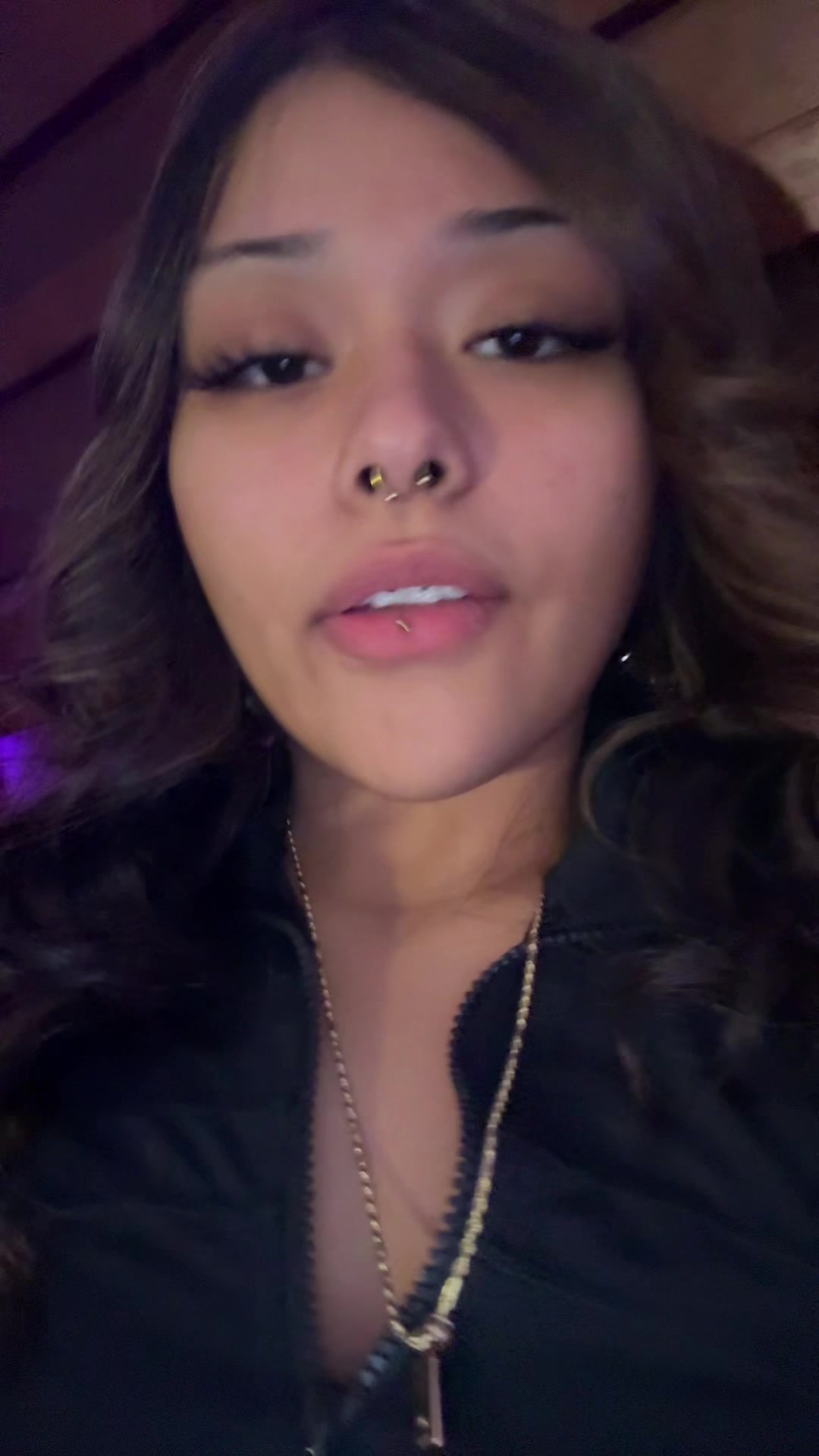 @g