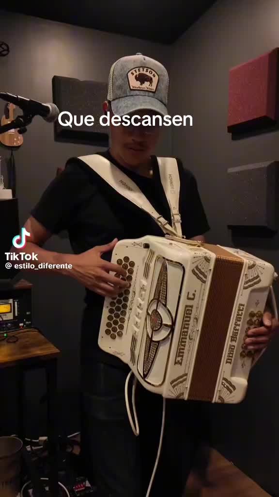 @Carlos Lopez del Castillo