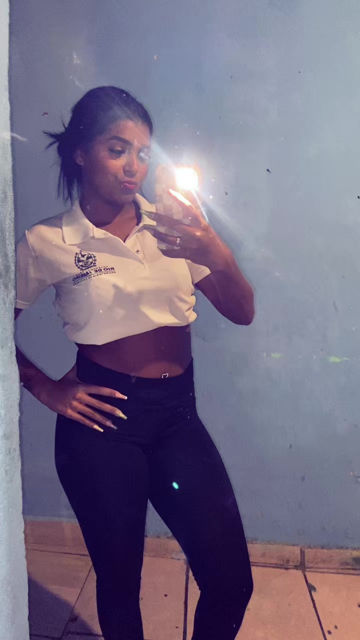 @Indiazinha🦋