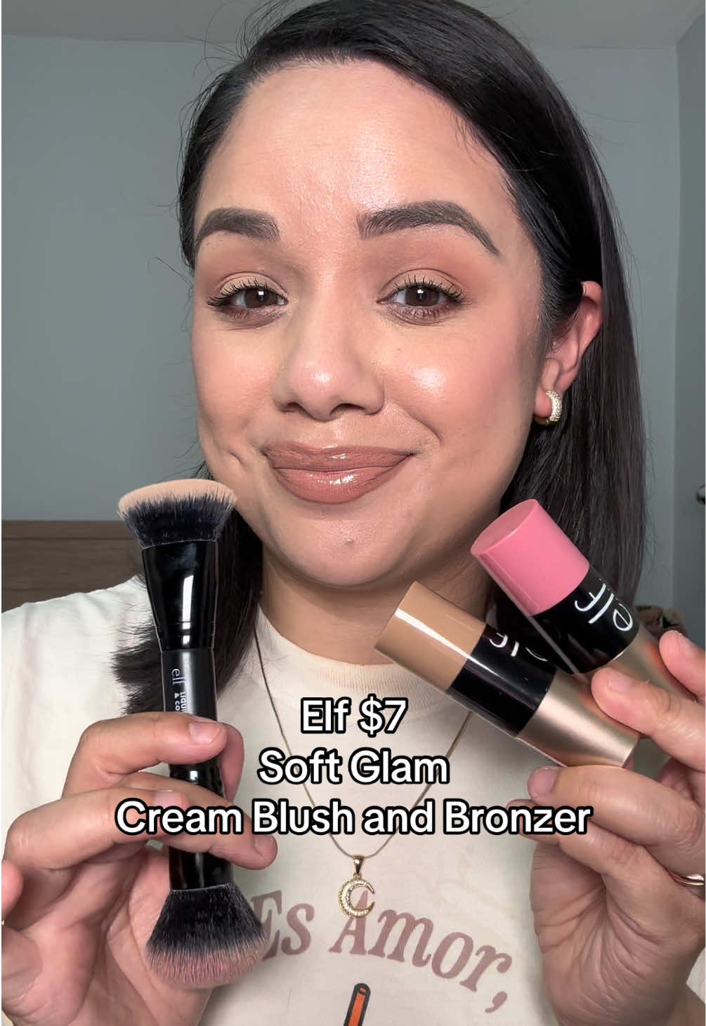 @Xochitl | Latina Creator