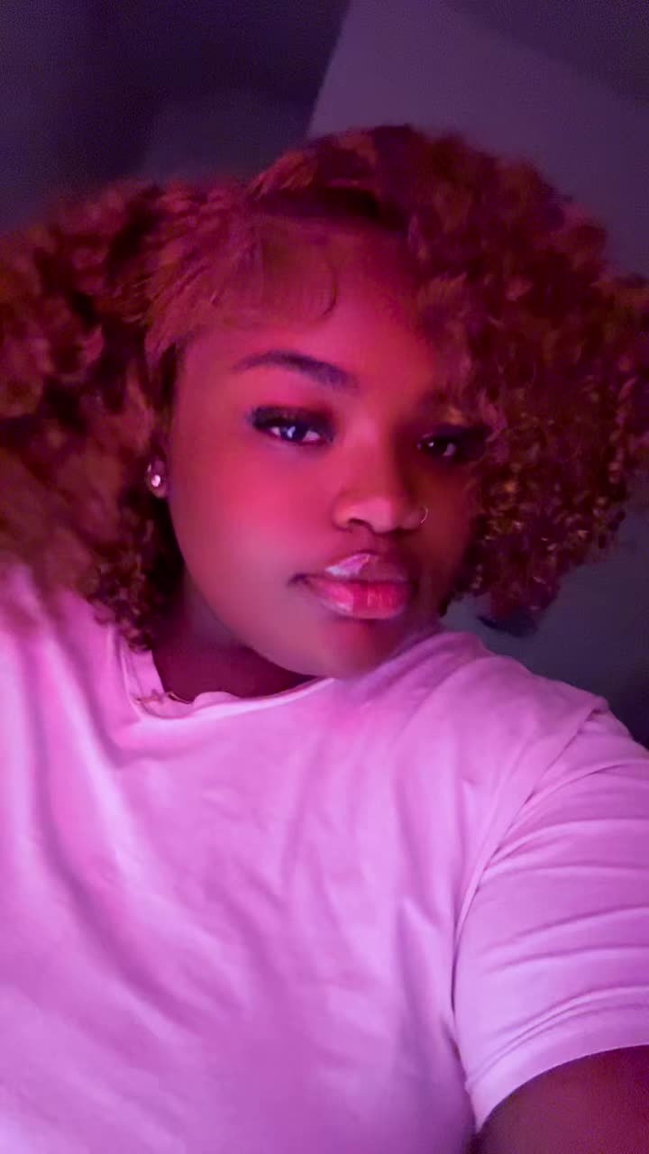 @riahh.0fficiall1