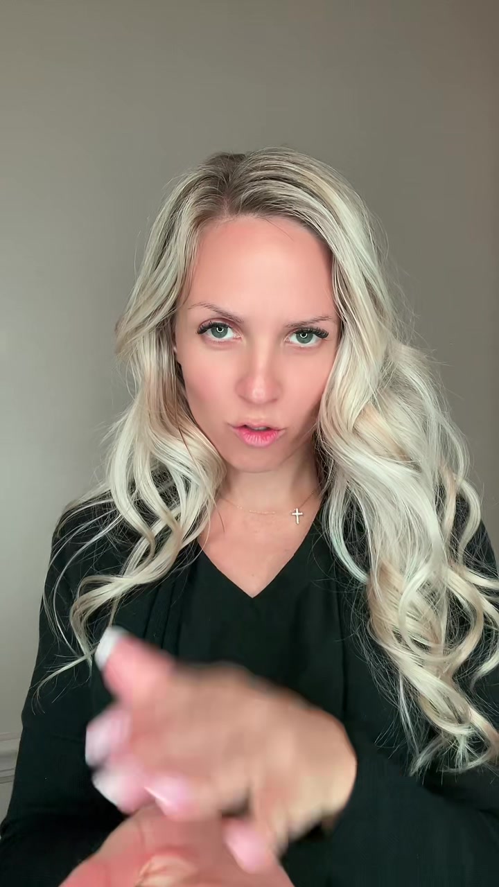 @𝐊𝐞𝐥𝐜𝐢𝐞 𝐌𝐚𝐡𝐫