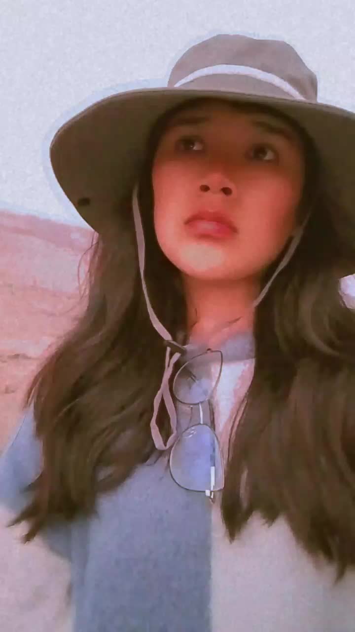 @C I N T H Y A 💙