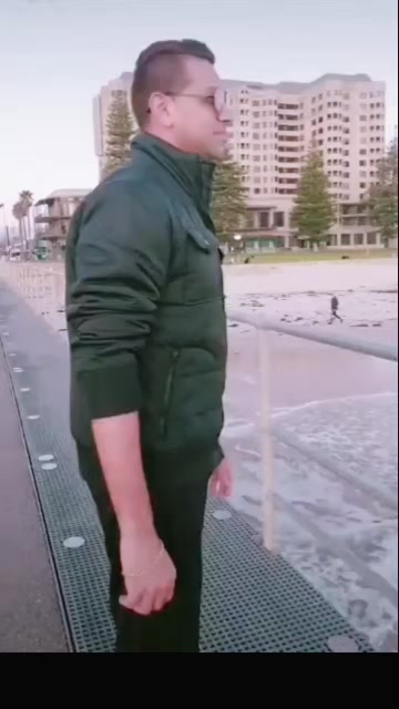 @_h_shah