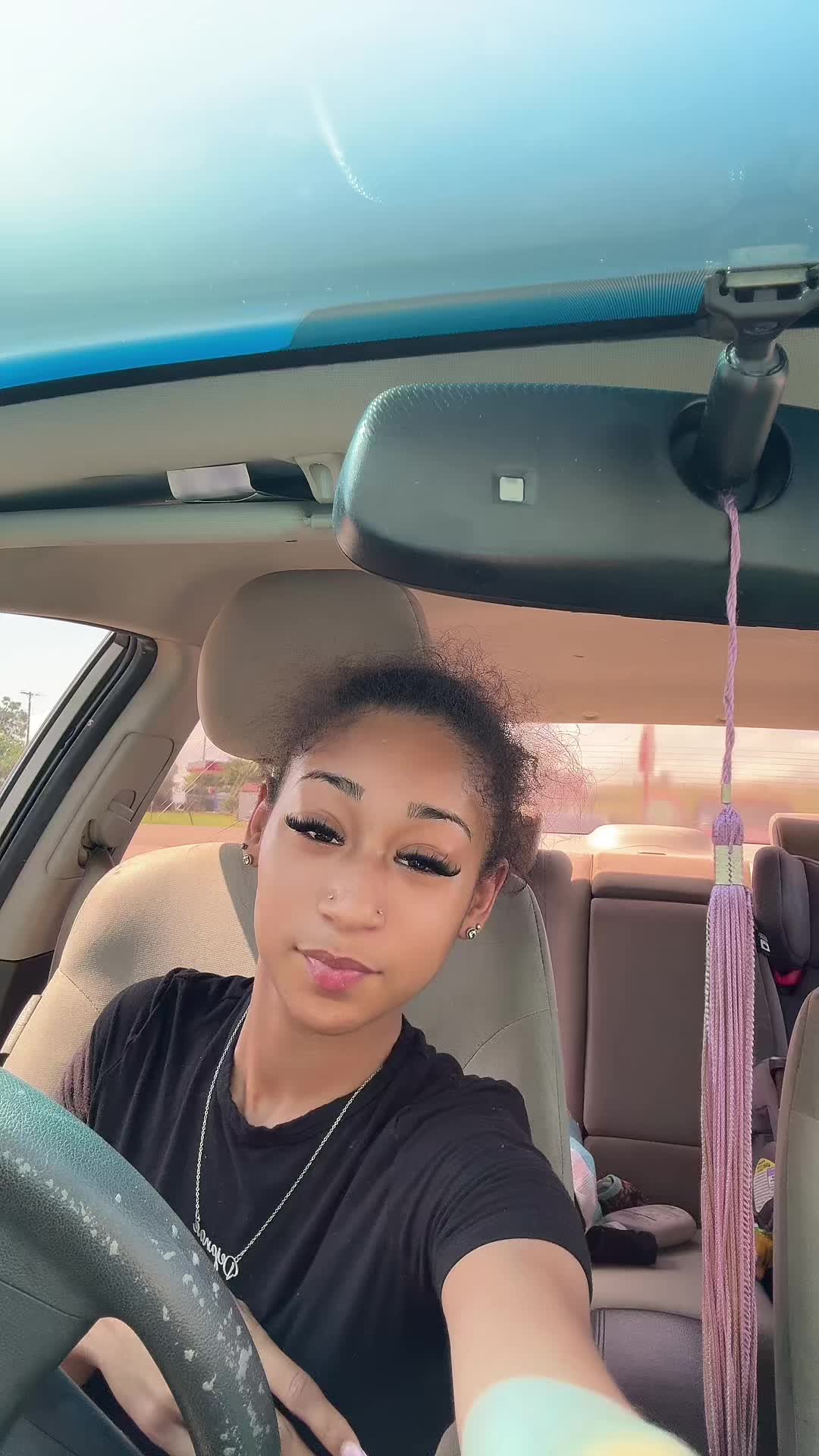 @riaahmaarie