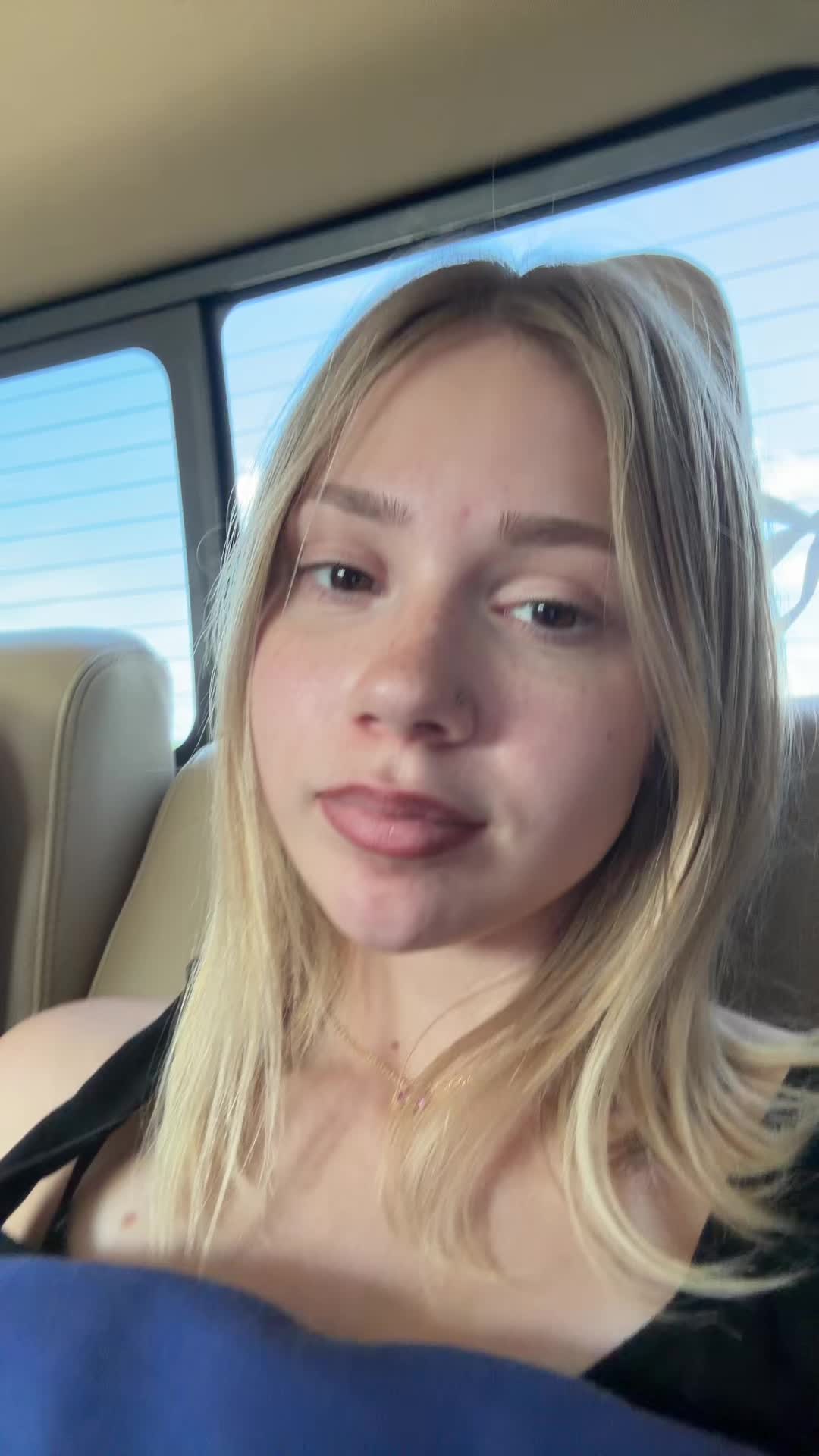 @hailee