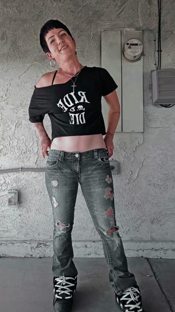 @uhhleeshuh