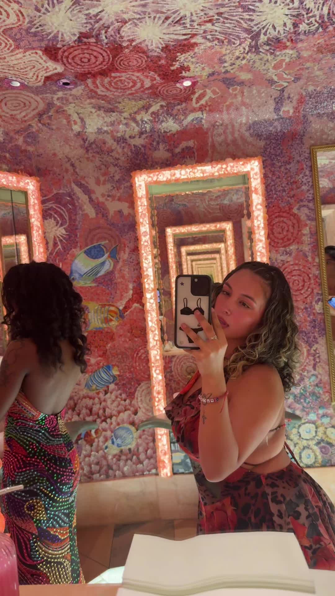 @Bella Cruz