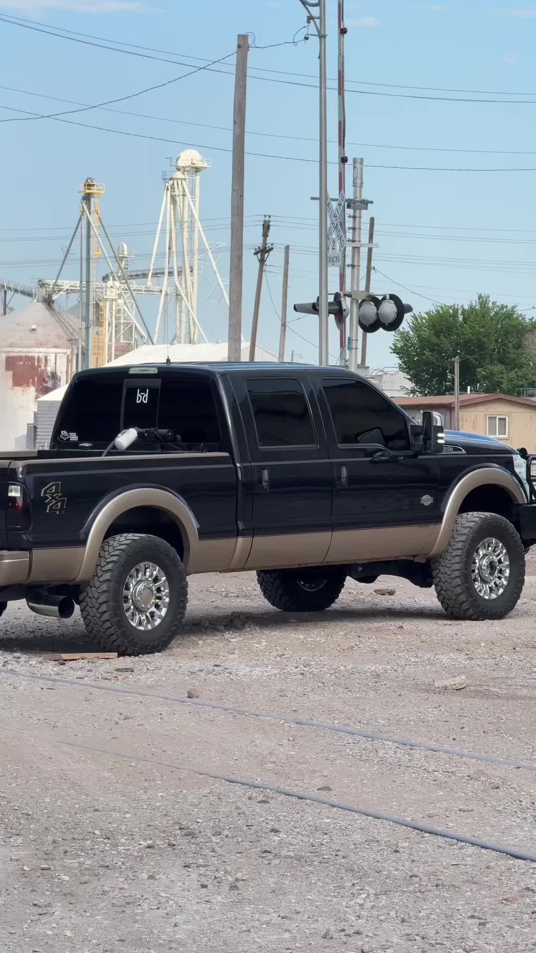@PARKER._DENTON