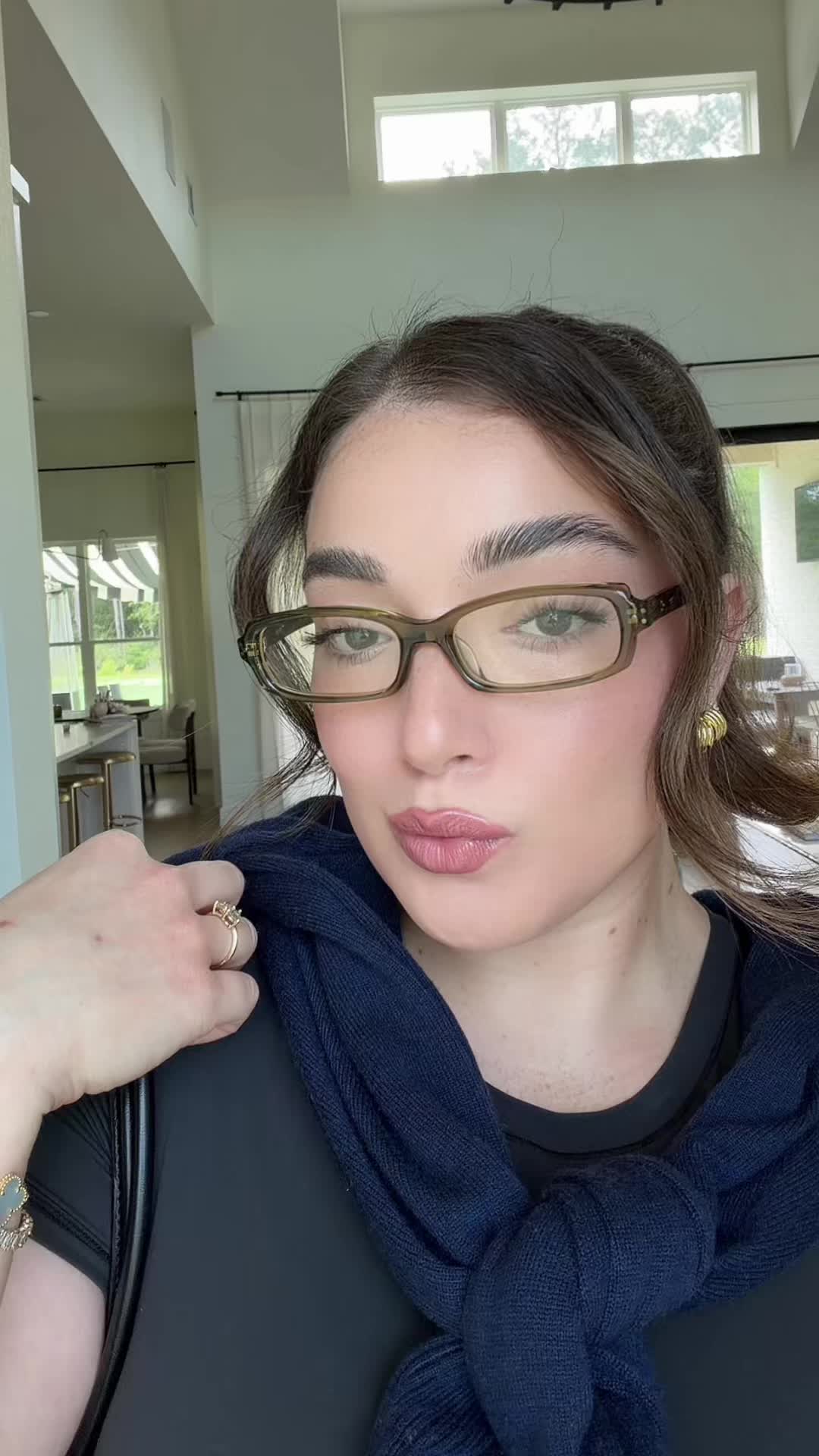 @V🪽