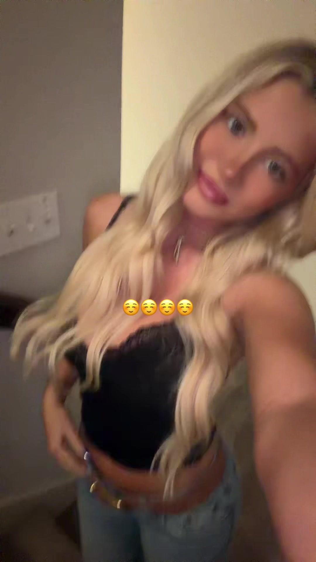 @Sammie🦄